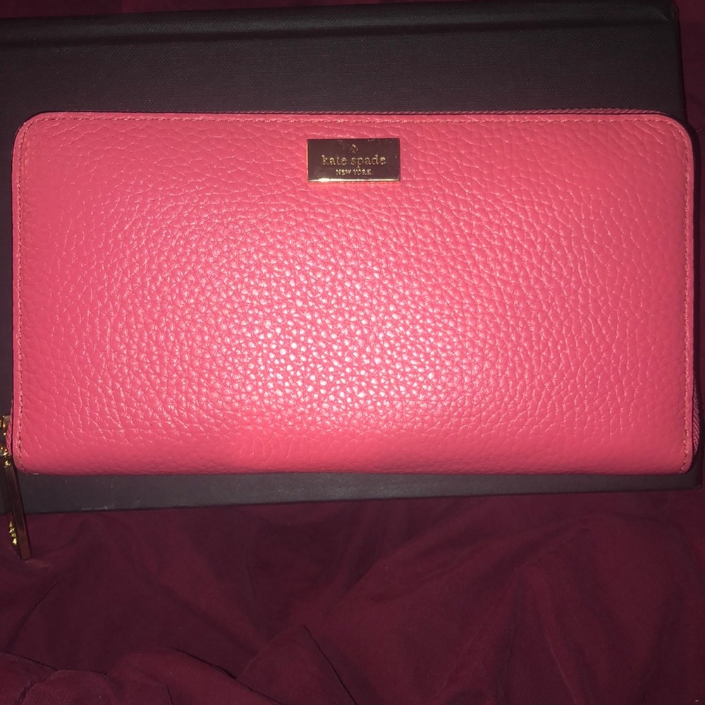 Kate spade leather wallet